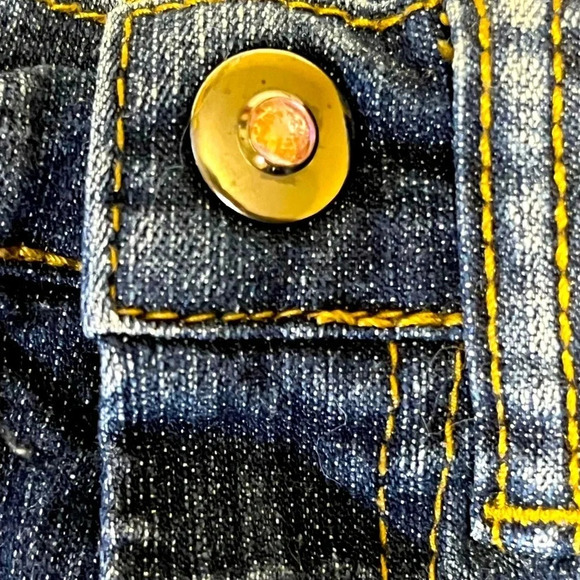 RVT Girls Jean Capris With Sequin and embroidery Butterflies design size 5 - Picture 9 of 17